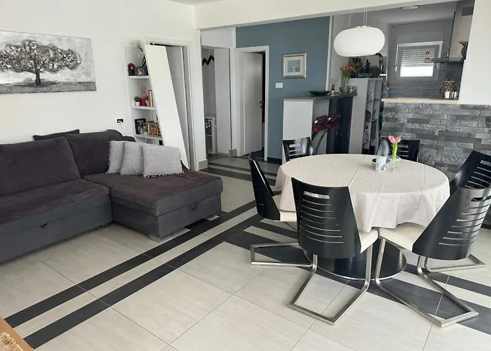 Panorama Feriehus Sevid